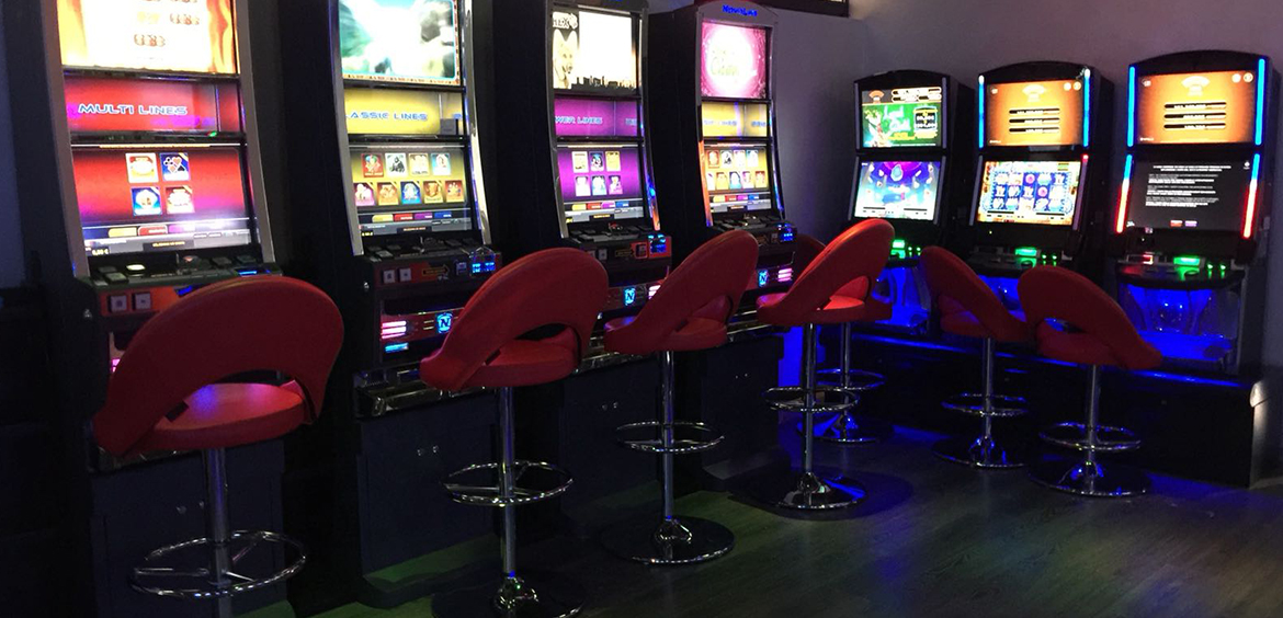 Barcollo Bar, sala slot e vlt con sala fumatori
